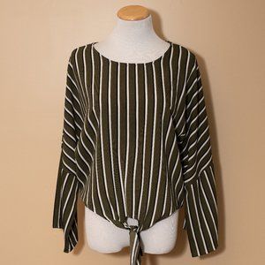 EUC Charlotte Russe Top